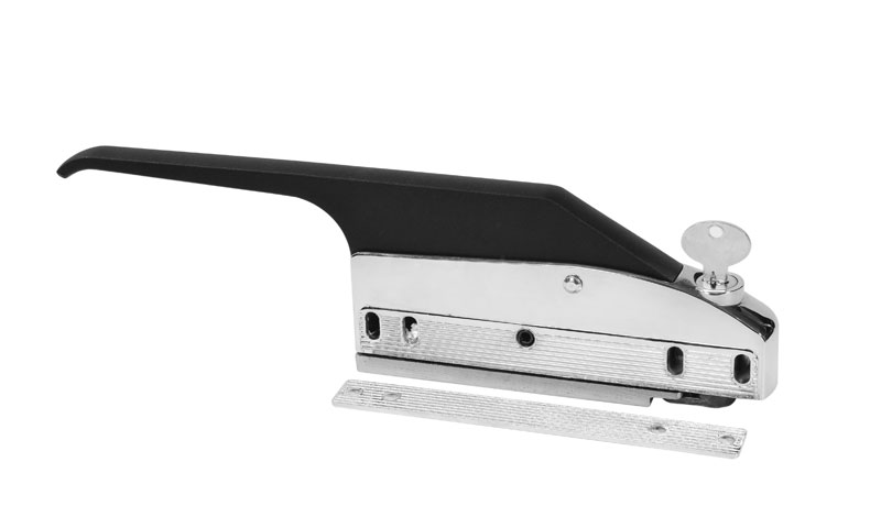 İ-900